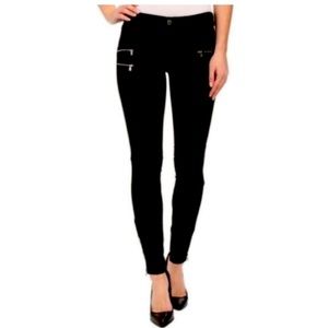 BLANK NYC Skinny Classique Moto Zip Ankle Jeans